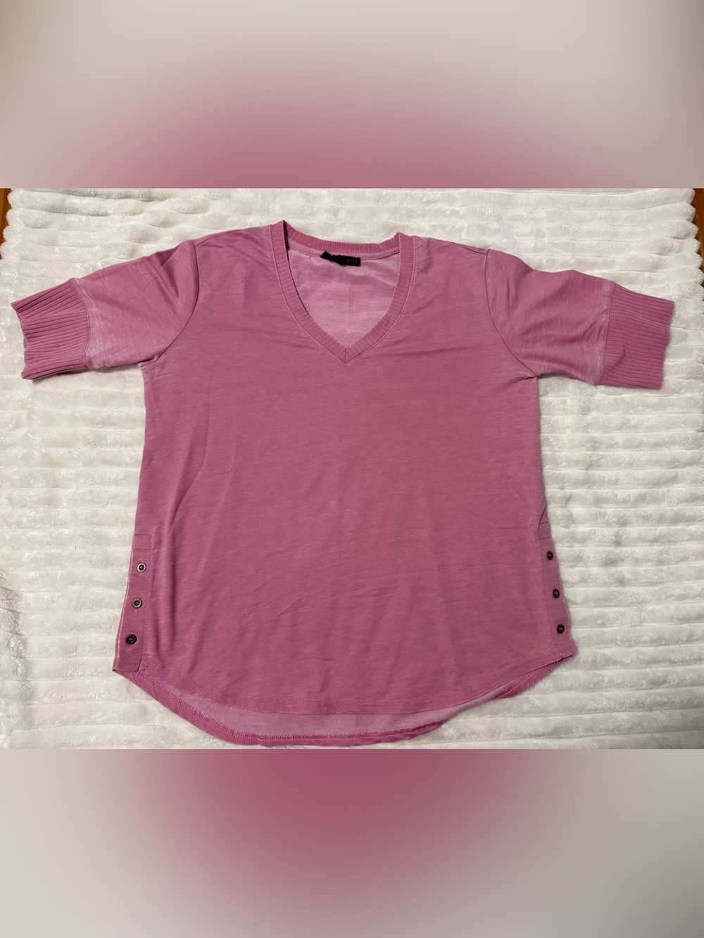 Jane and Delancey Pink Ribbed V-Neck Top